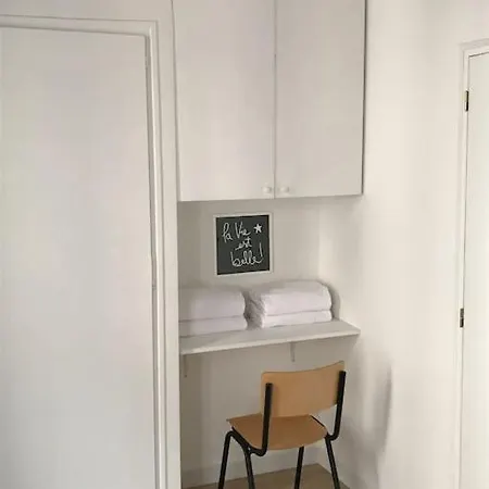Apartment Amazing Terrasse In Center Of Paris